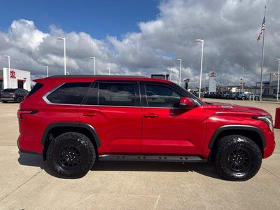 2023 Toyota Sequoia SR5