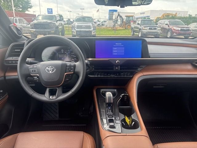 2025 Toyota Crown Signia Limited