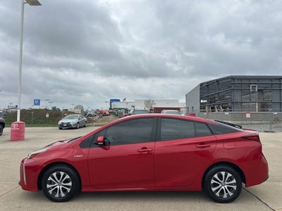 2020 Toyota Prius LE