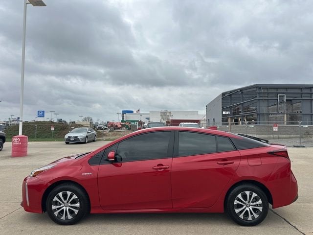 2020 Toyota Prius LE