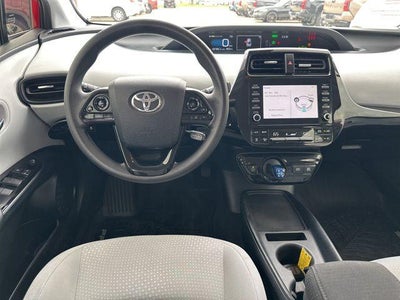 2020 Toyota Prius LE