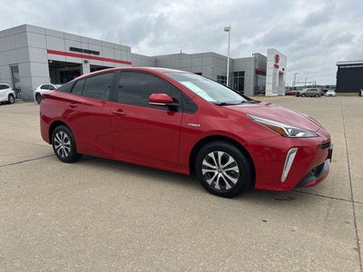 2020 Toyota Prius LE