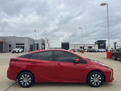 2020 Toyota Prius LE