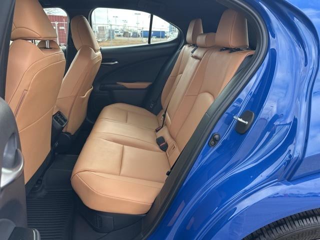 2025 Lexus UX UX 300h Premium