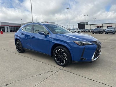 2025 Lexus UX UX 300h Premium