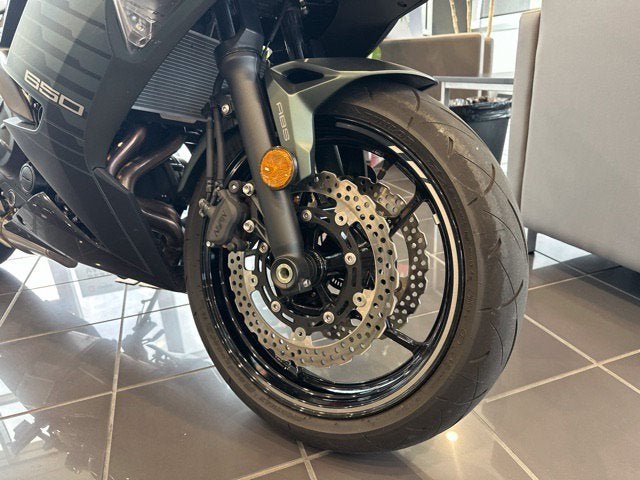2025 Kawasaki Ninja 650 ABS