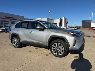 2025 Toyota RAV4 XLE Premium