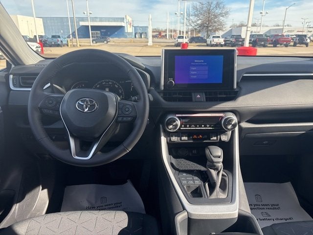2025 Toyota RAV4 XLE