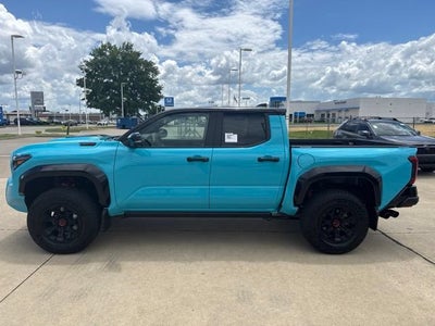2026 Toyota Tacoma i-FORCE MAX Tacoma TRD Pro