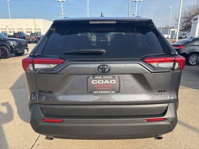 2025 Toyota RAV4 Hybrid XLE