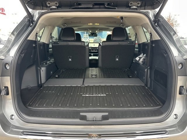 2026 Toyota Highlander XLE