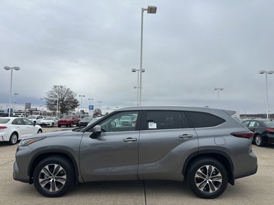 2026 Toyota Highlander XLE