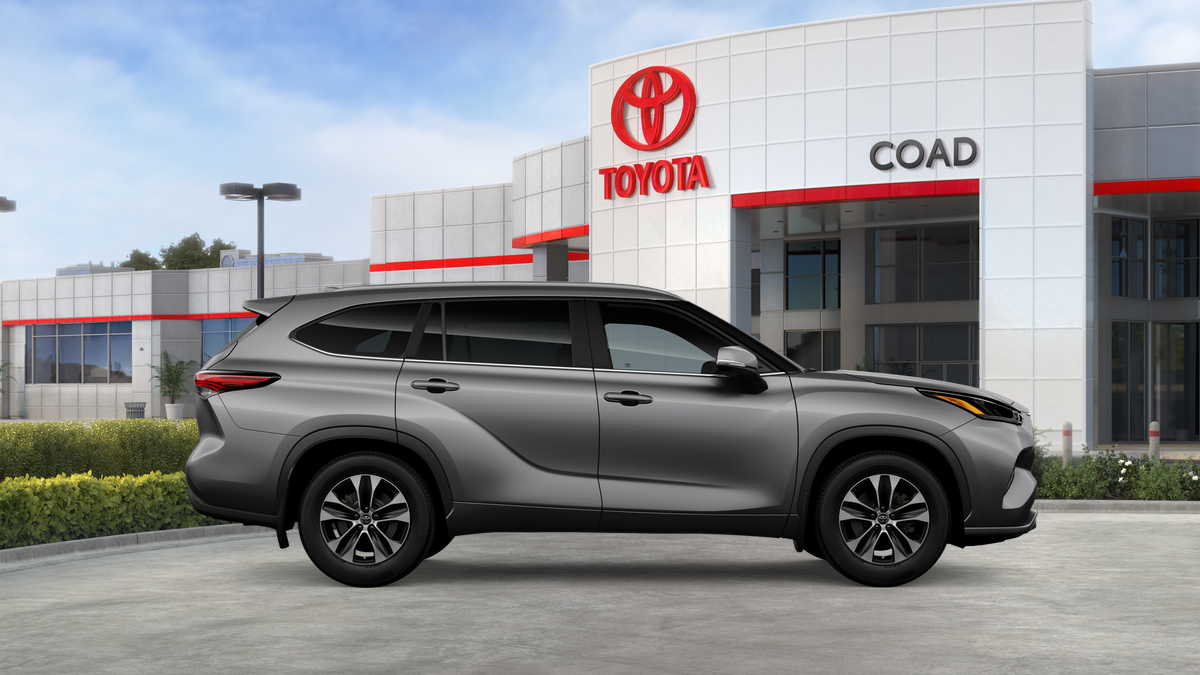 2026 Toyota Highlander XLE
