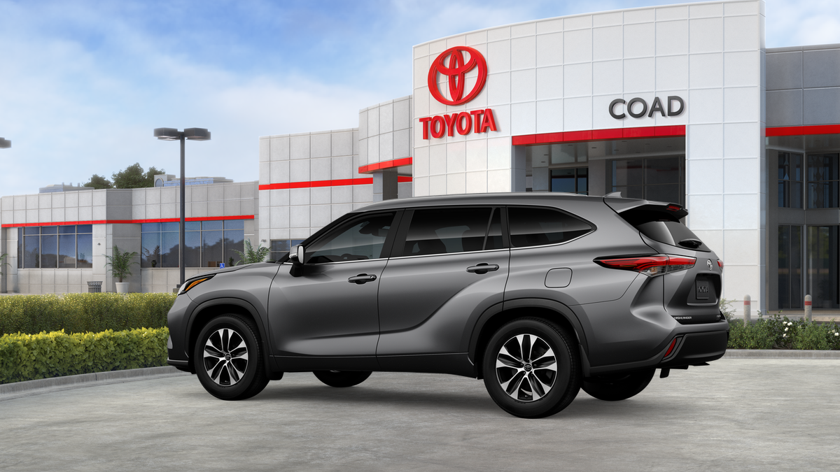 2026 Toyota Highlander XLE