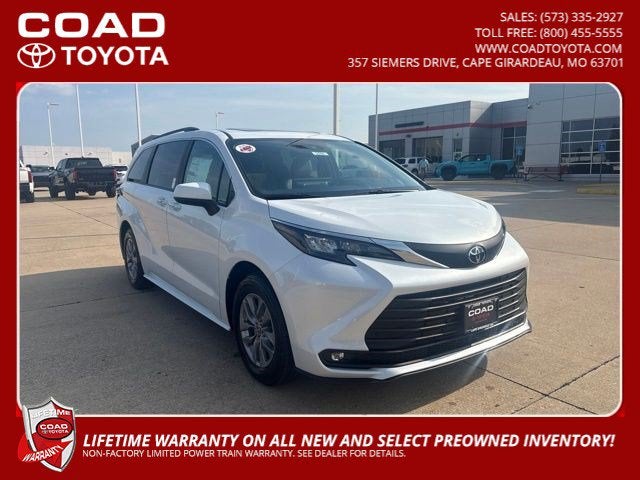 2026 Toyota Sienna XLE