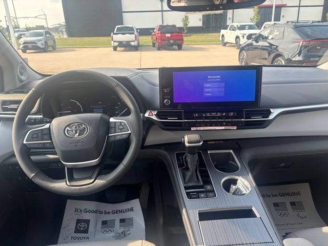 2026 Toyota Sienna XLE
