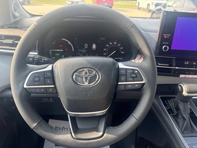 2026 Toyota Sienna XLE