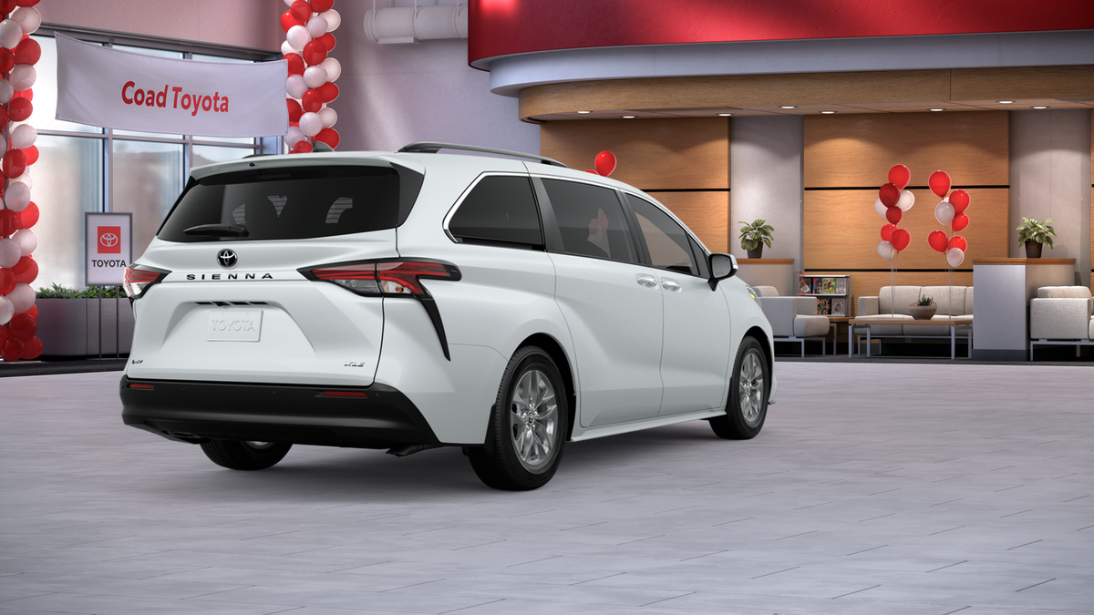 2026 Toyota Sienna XLE