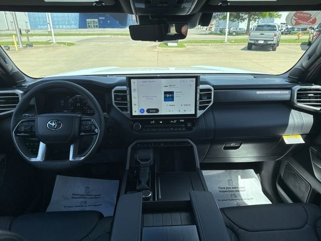 2026 Toyota Tundra i-FORCE MAX Tundra Platinum