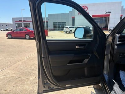 2026 Toyota Tundra i-FORCE MAX Tundra Platinum