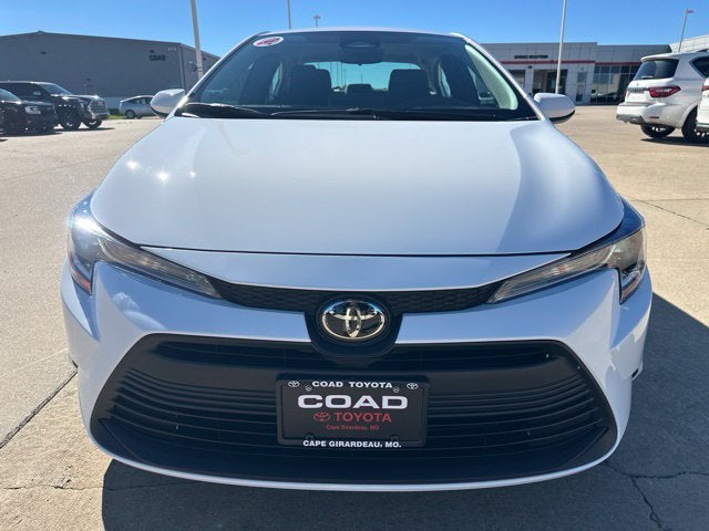 2027 Toyota Corolla LE