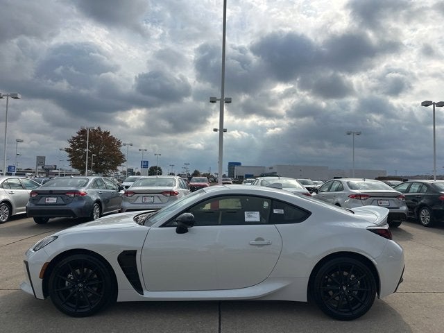 2025 Toyota GR86 Premium MT