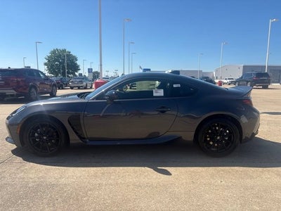 2026 Toyota GR86 Premium MT
