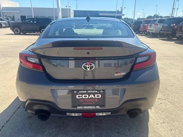 2026 Toyota GR86 Premium MT