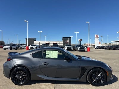 2026 Toyota GR86 Premium MT