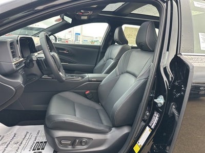 2025 Toyota Toyota Crown Signia Limited