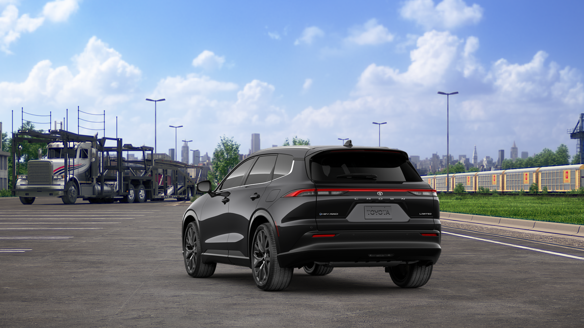 2025 Toyota Toyota Crown Signia Limited