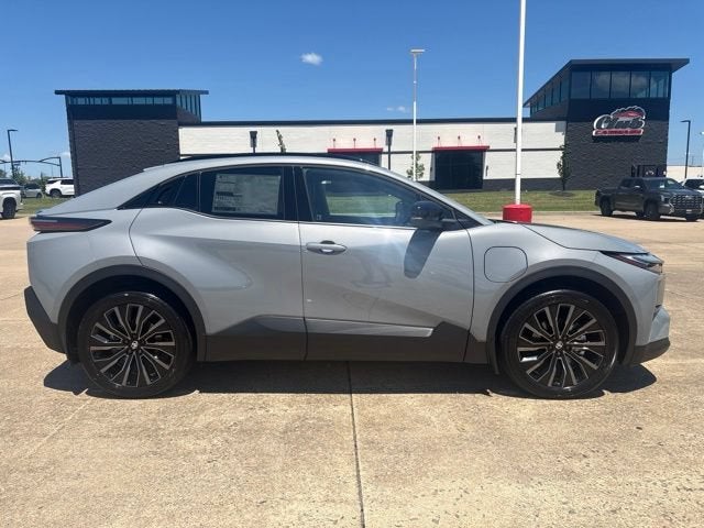 2026 Toyota C-HR XSE