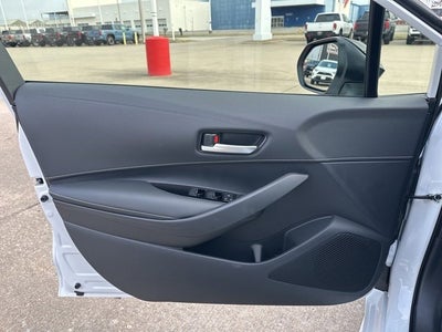 2026 Toyota Corolla Hatchback SE